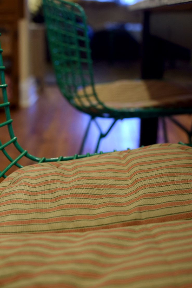 bertoia_chair_cushion5.jpg