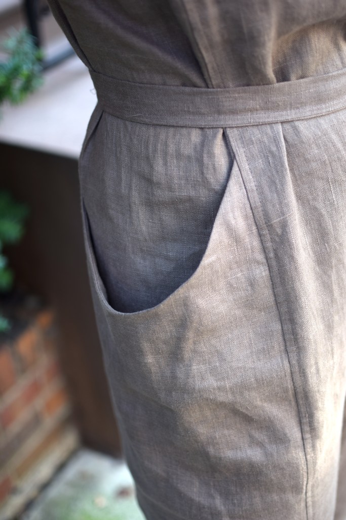 a closeup of the pocket on a homemade Elizabeth Suzann Clyde jumpsuit